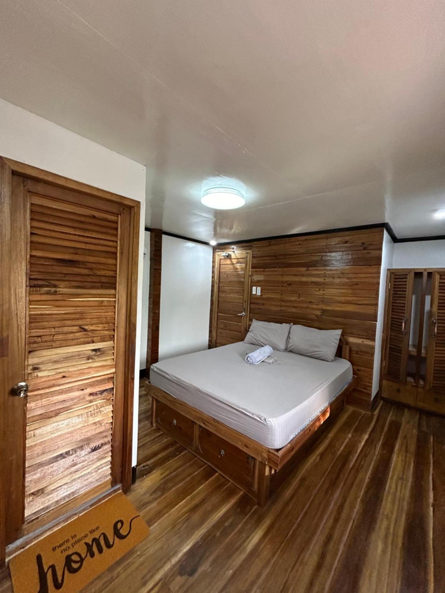 Islanders Hostel Port Barton 圣维森特 外观 照片