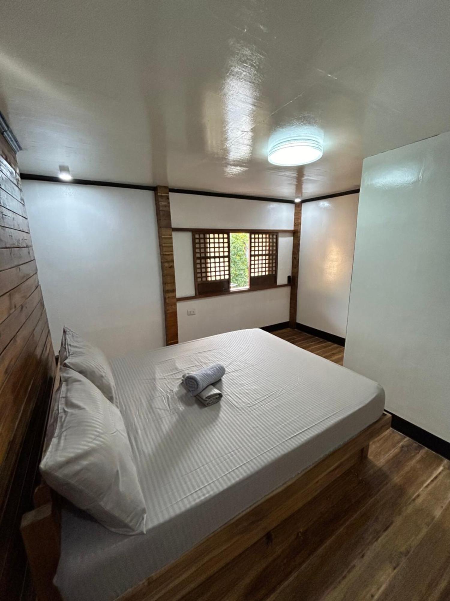 Islanders Hostel Port Barton 圣维森特 外观 照片