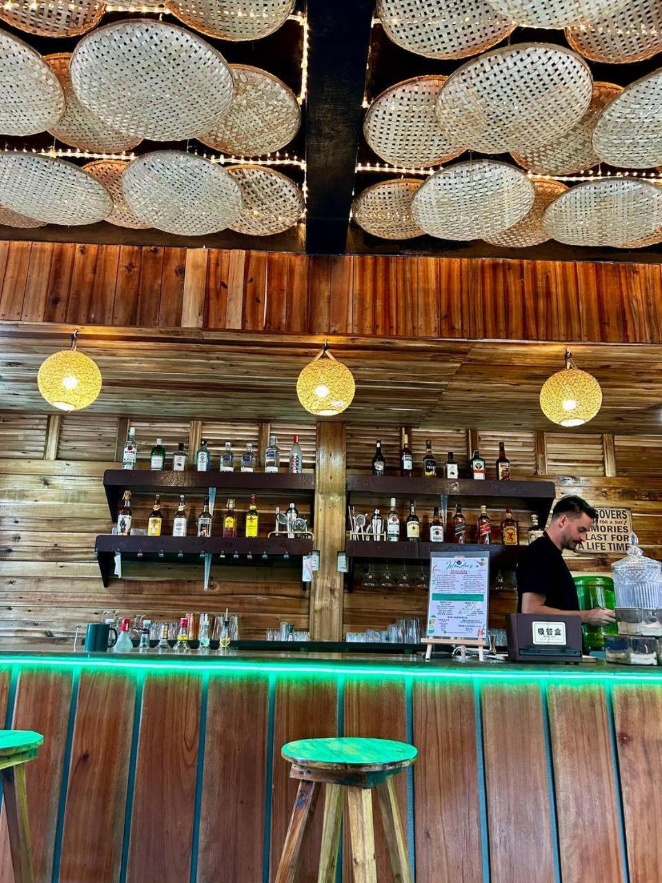 Islanders Hostel Port Barton 圣维森特 外观 照片
